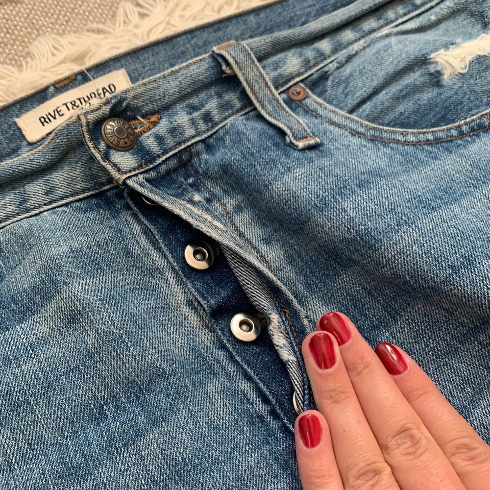 Madewell Rivet & Thread Ripped Retro Straight Jean - Picture 11 of 15